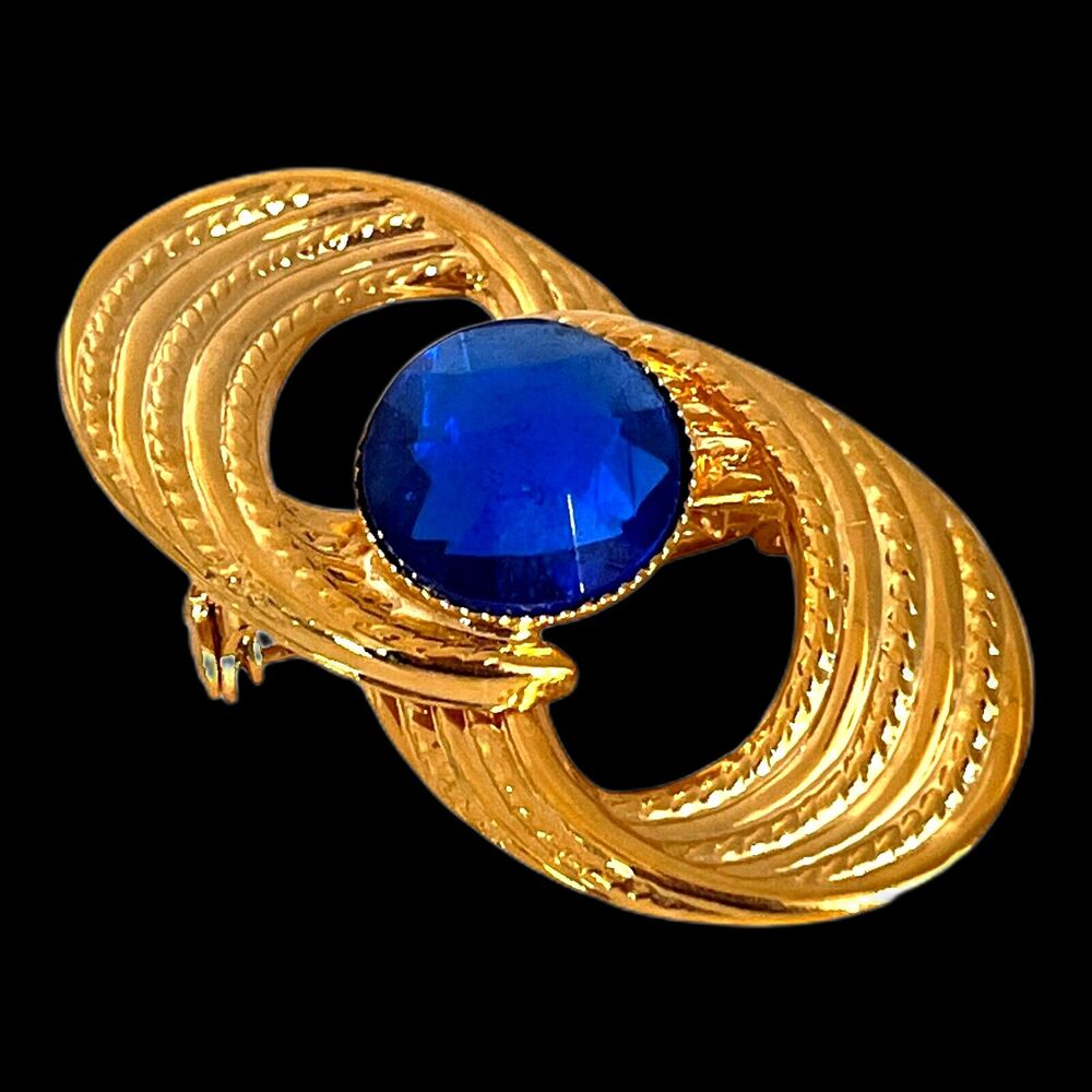 Vintage 1970s Brooch Gold Tone Blue Faceted Crystal Modernist Pin - 13F